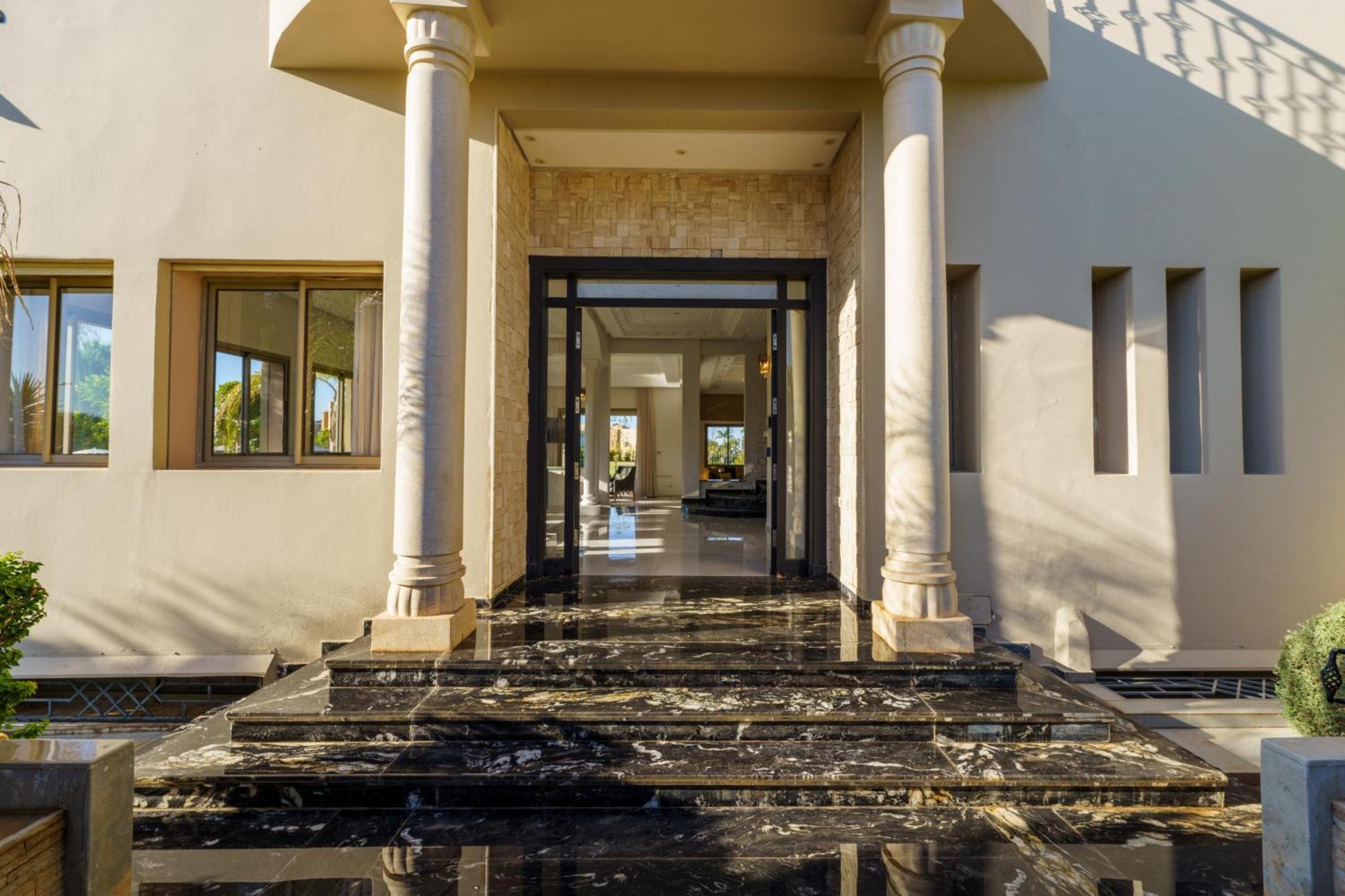 Villa Naciri En Plein Golf Avec Vue Sur Atlas Marrakesh Exterior photo